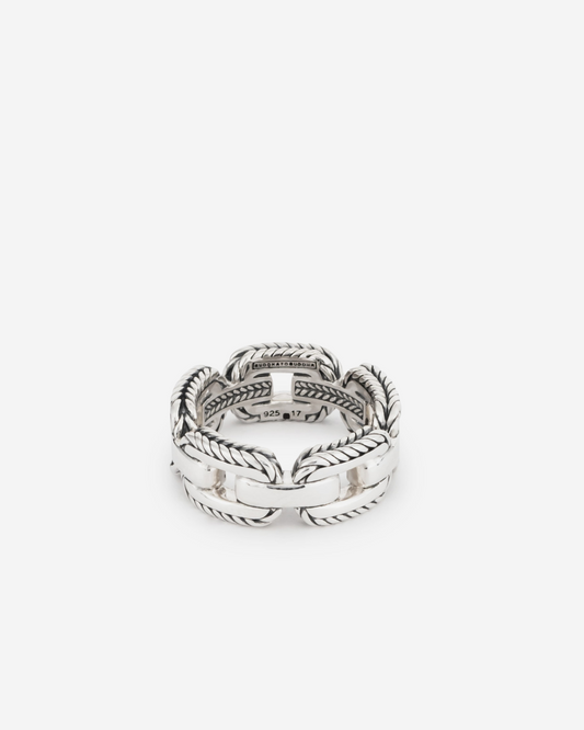 118 17 - Barbara Link Ring Silver