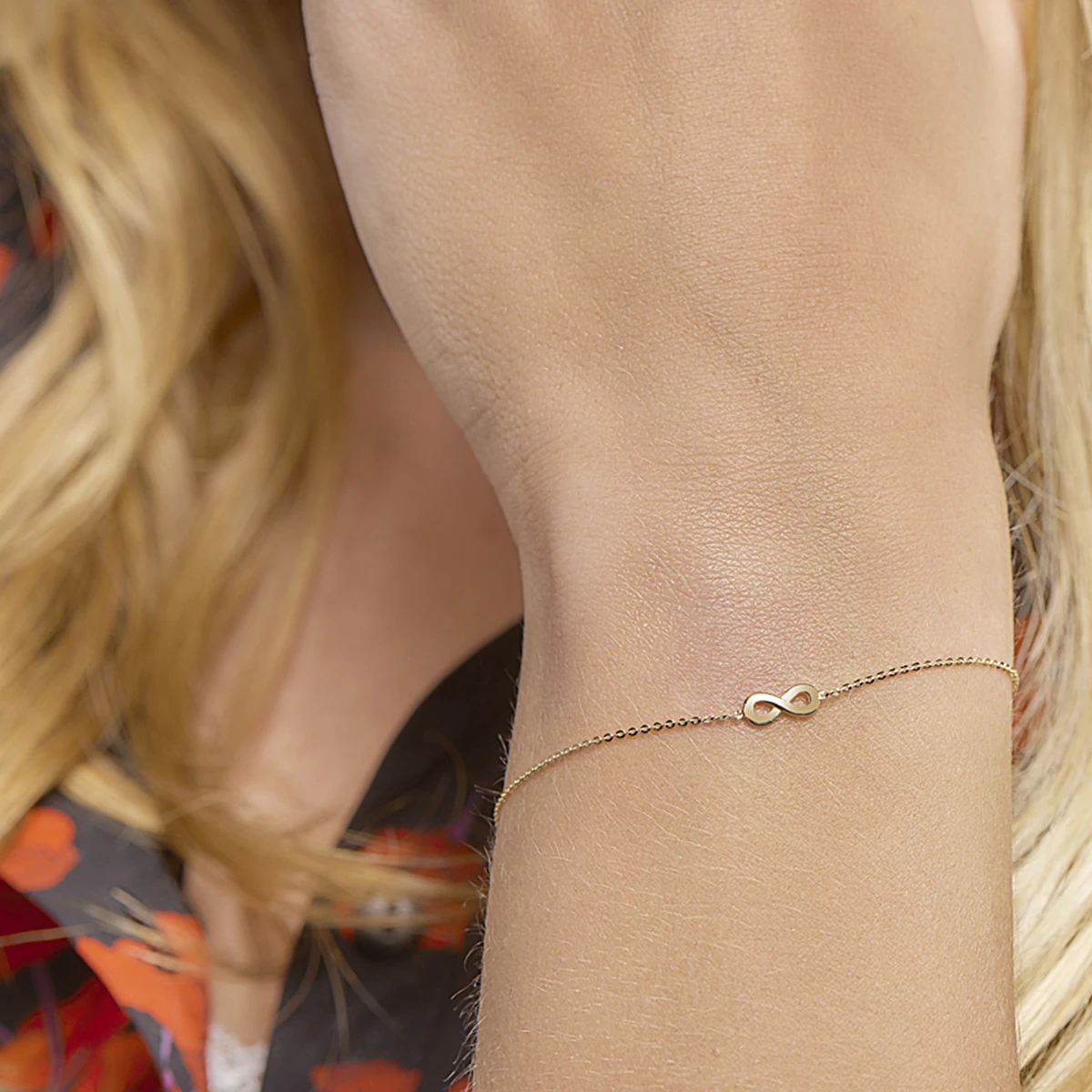 armband infinity 16,5 - 18,5 cm 14K geelgoud