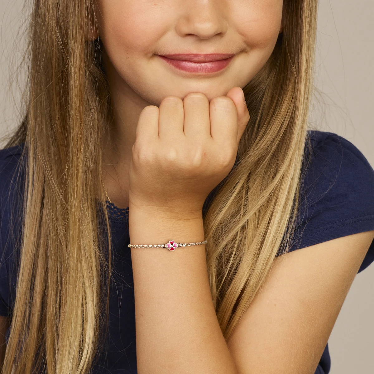 armband klavertje emaille 11 + 2 cm zilver gerhodineerd