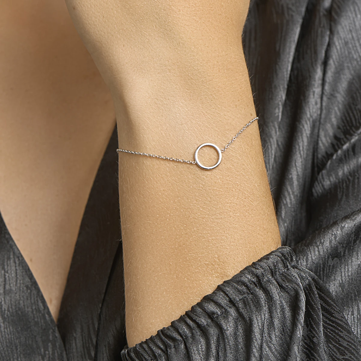 armband rondje 16 + 3 cm zilver gerhodineerd