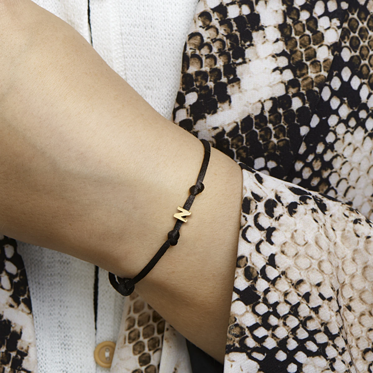 armband satijn zwart letter 13 - 26 cm 14K goud met rubber/nylon/leer