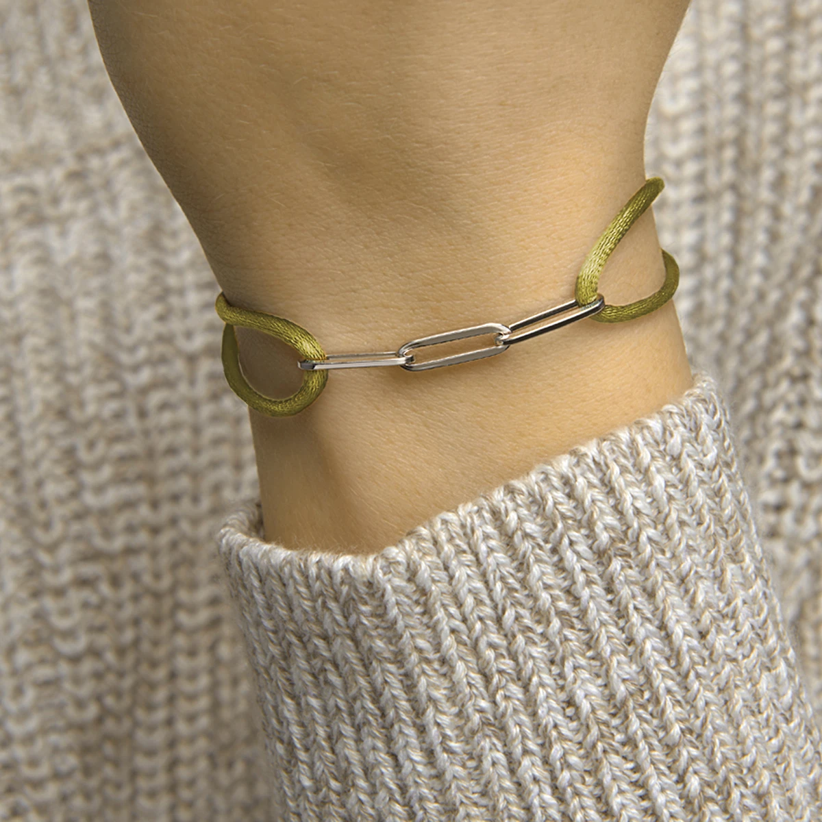 armband satijn mosgroen 13 - 26 cm zilver gerhodineerd met rubber/nylon/leer
