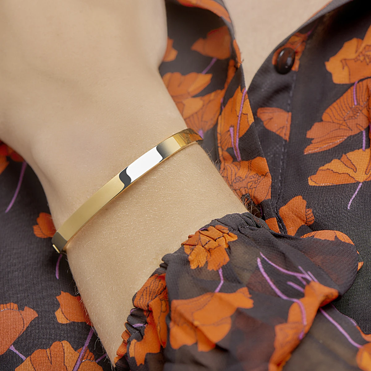 bangle scharnier massief vlakke buis 6,0 mm silgold (geel met zilverkern)