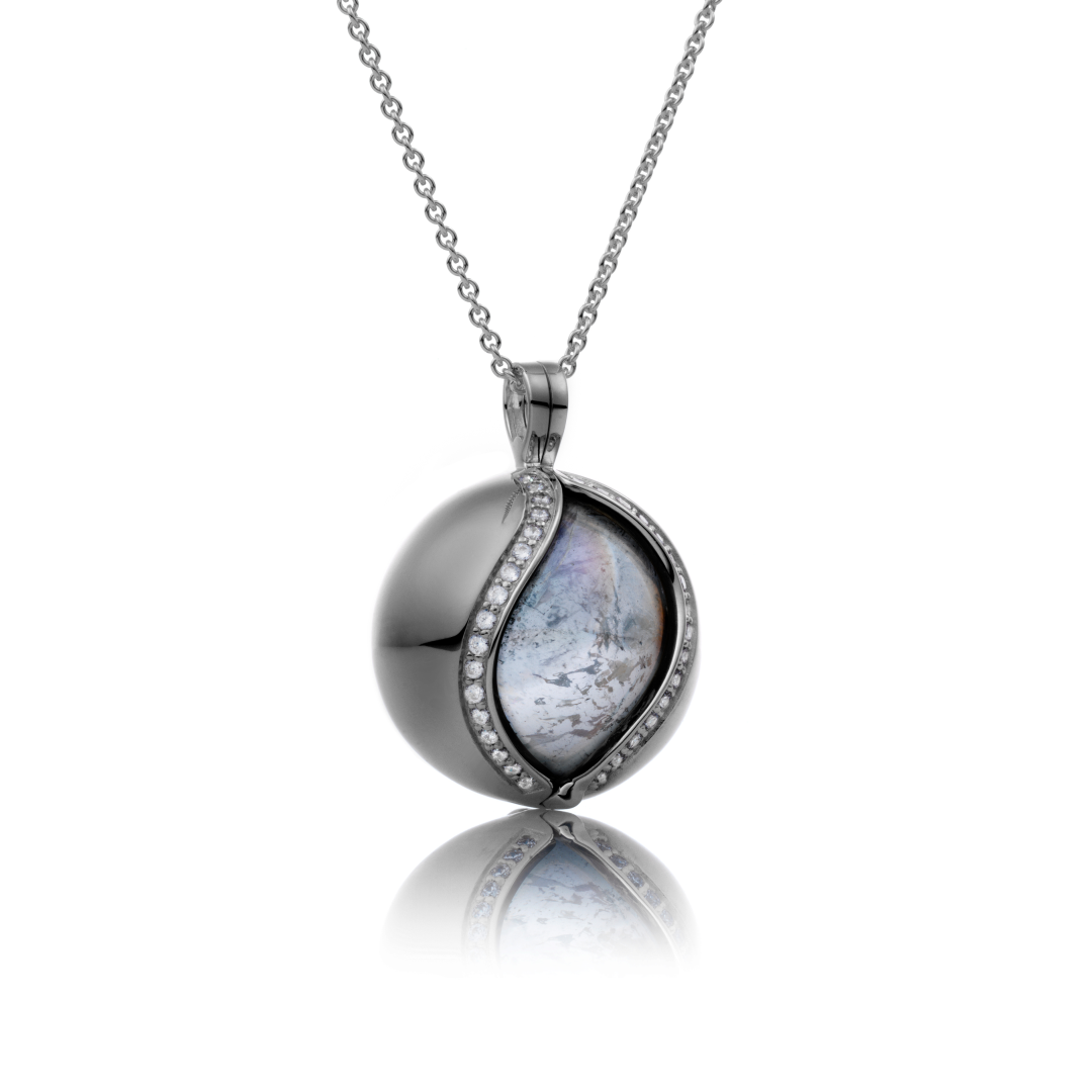 Black rhodium plated Minimal pendant CZ Clear - polished