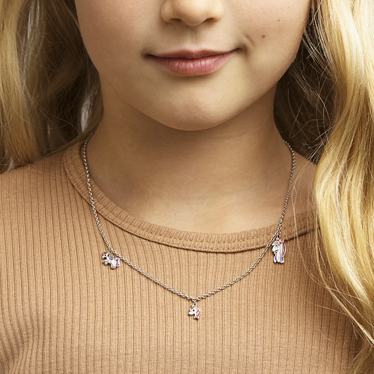collier eenhoorn emaille 36 + 4 cm zilver gerhodineerd