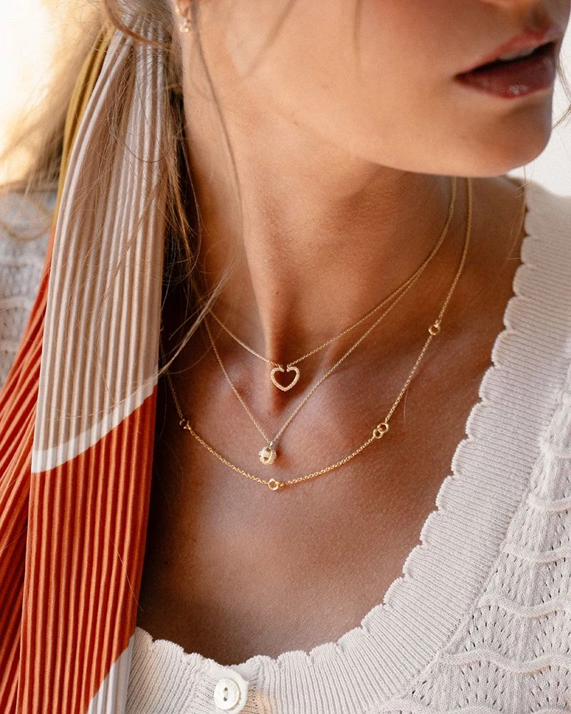 Collier geelgoud briljant 0,12 crt.