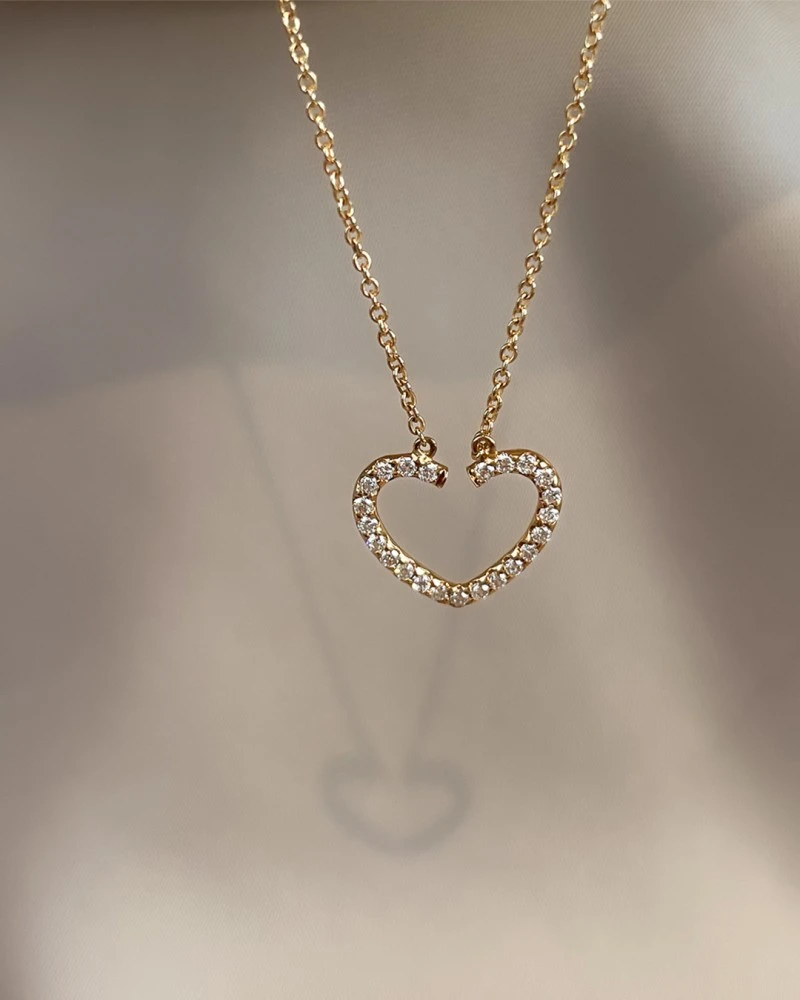 Collier geelgoud briljant 0,12 crt.
