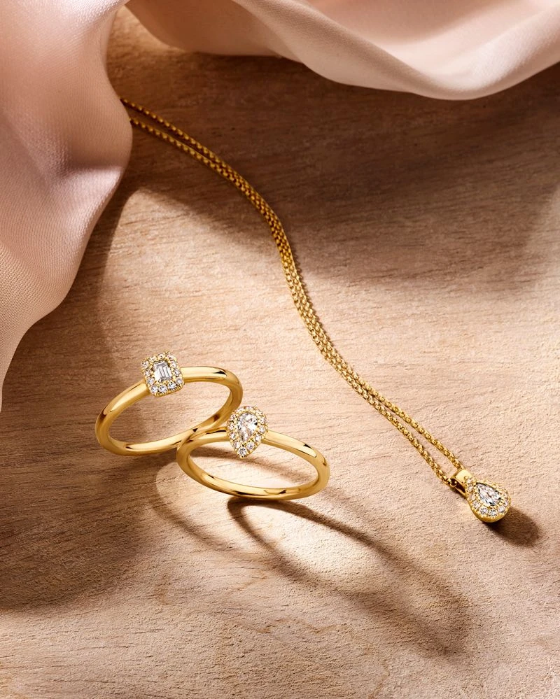 Collier geelgoud briljant 0,24 crt.