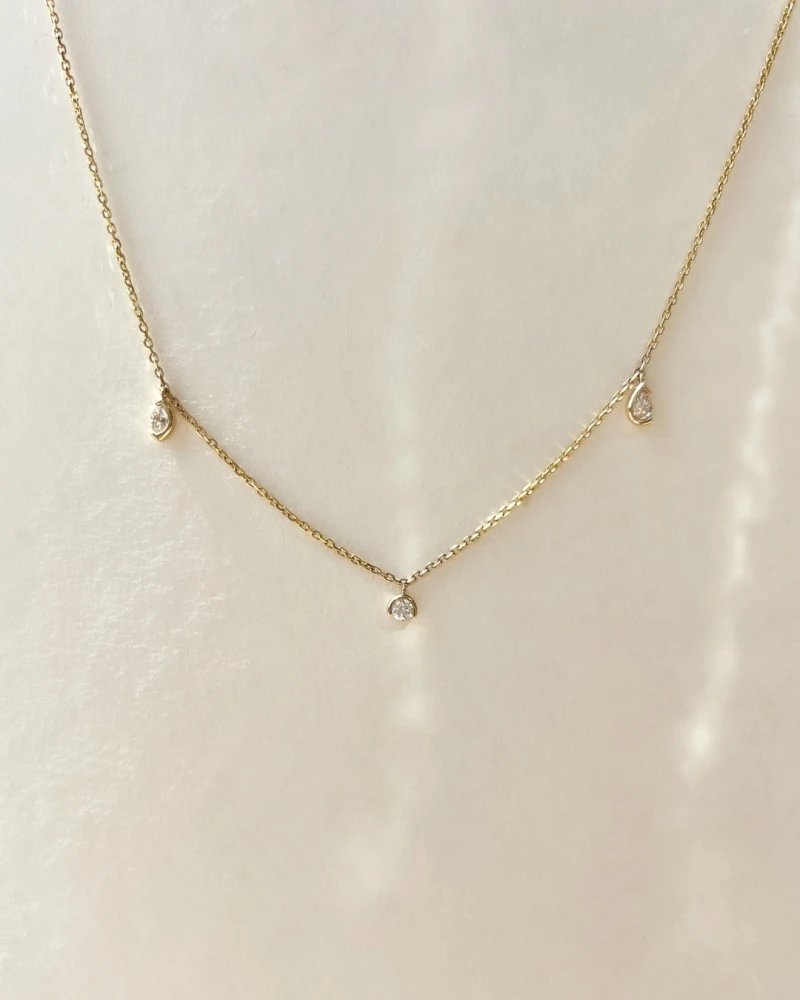 Collier geelgoud briljant 0,24 crt.