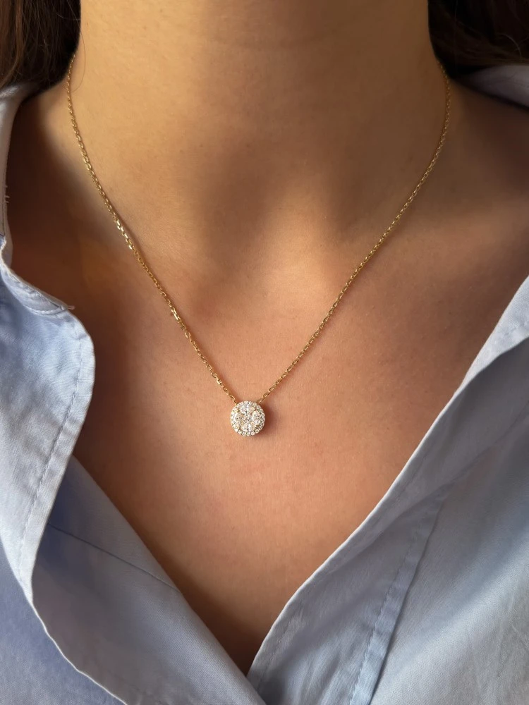 Collier geelgoud briljant 0,80 crt.