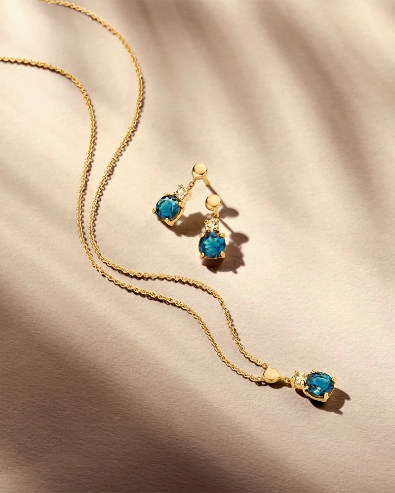 Collier geelgoud edelsteen