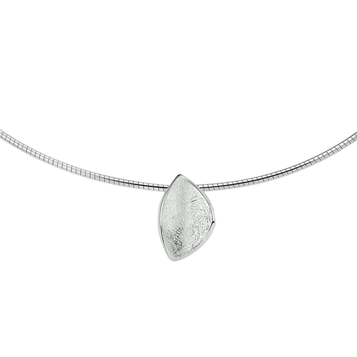 collier gescratcht zilver gerhodineerd