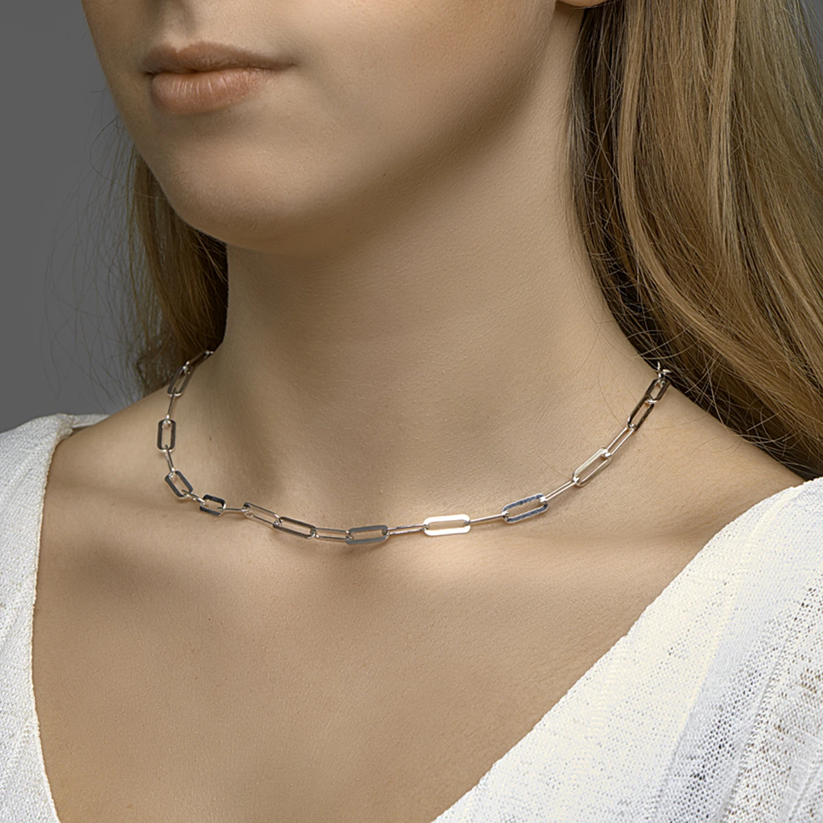collier paperclip platte buis 5,4 mm zilver gerhodineerd