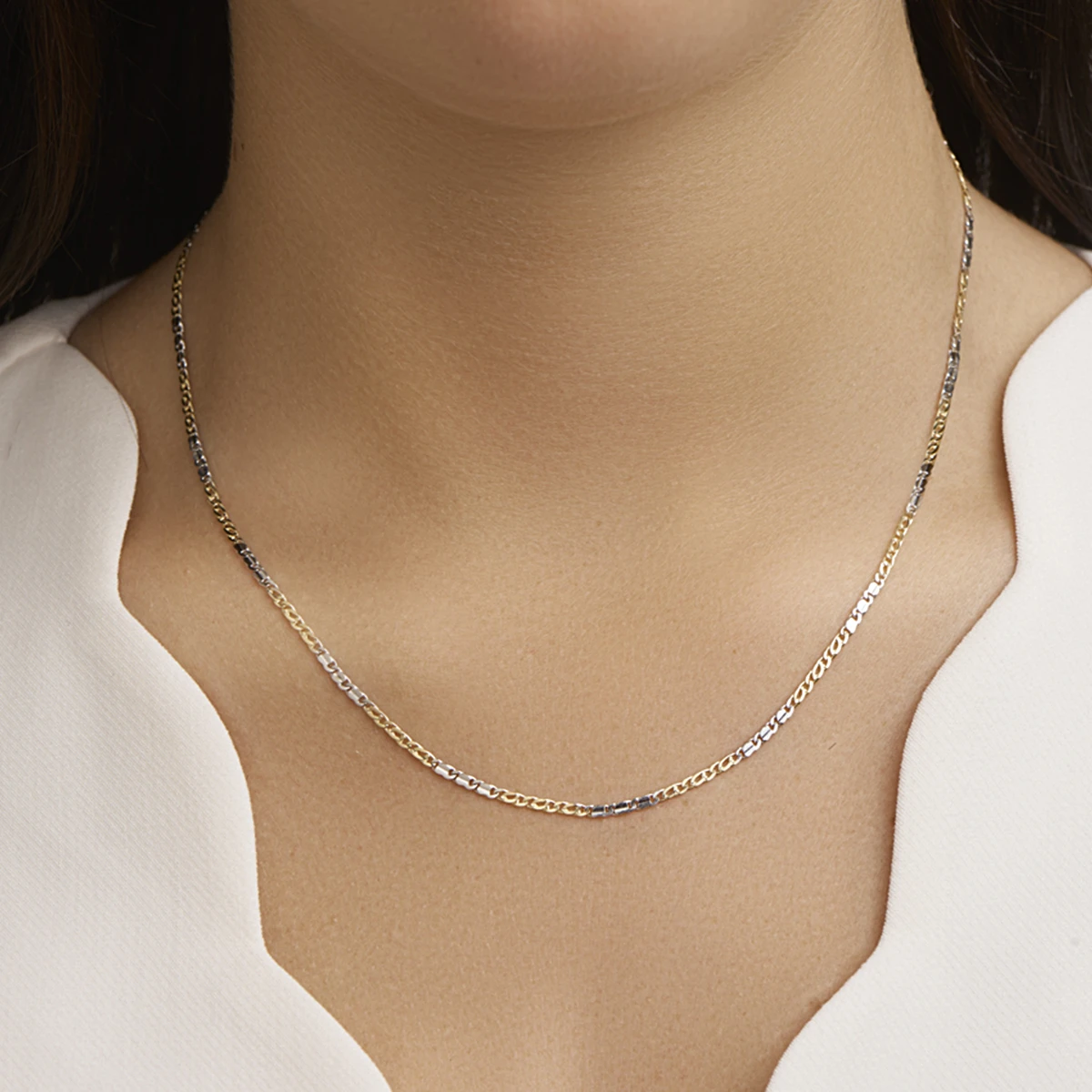collier valkenoog met tussenstuk 2,1 mm 45 cm 14K bicolor goud geel/wit