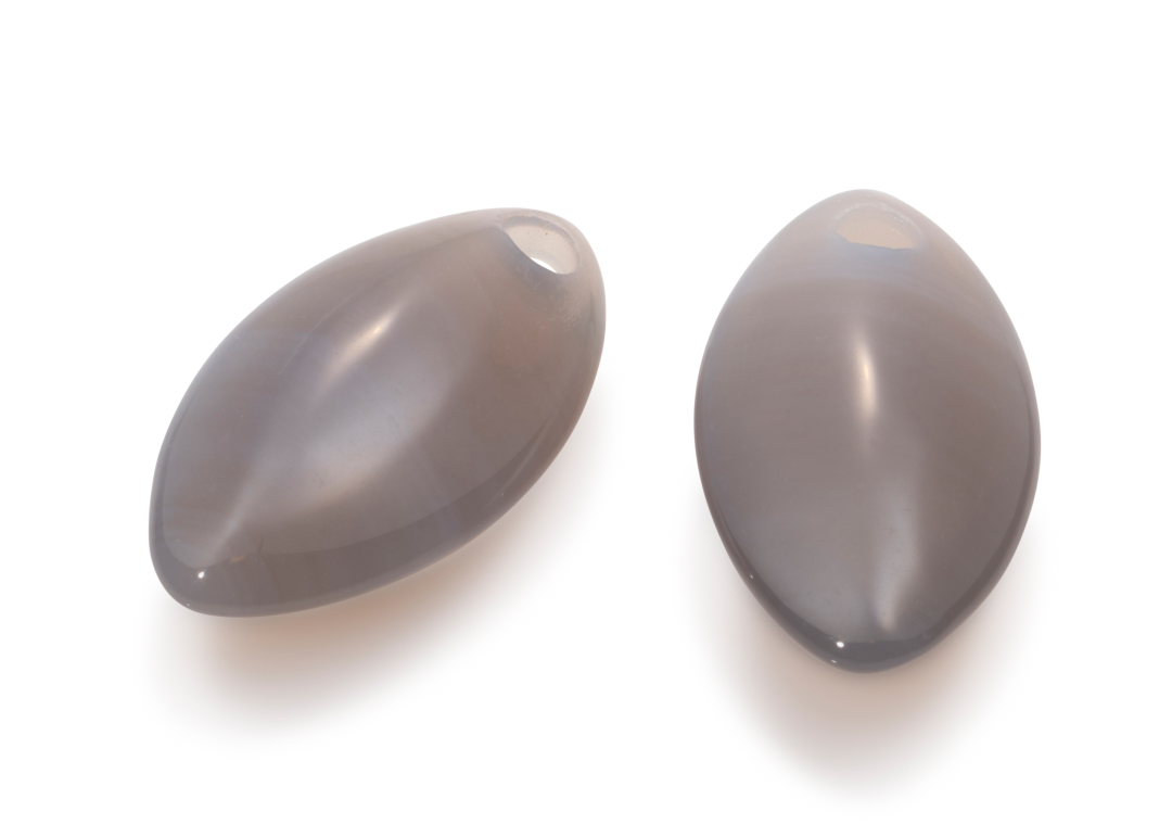 Earstones - Polished Grey Agate Earleaf - small