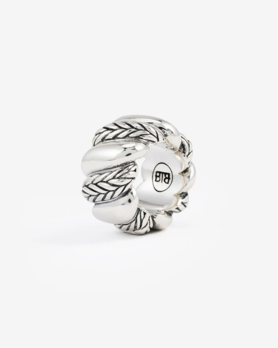 702 one - Ellen Pendant Spiral Silver