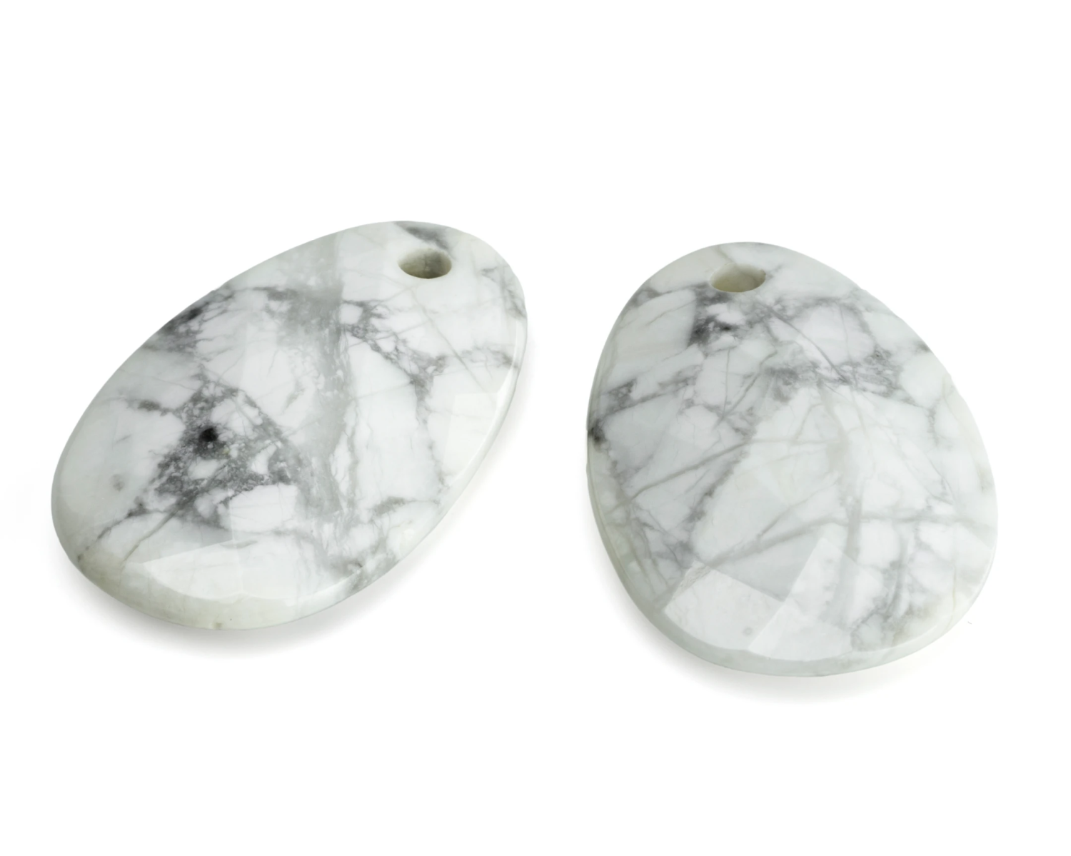 Facet Large Oval Drop - Howlite