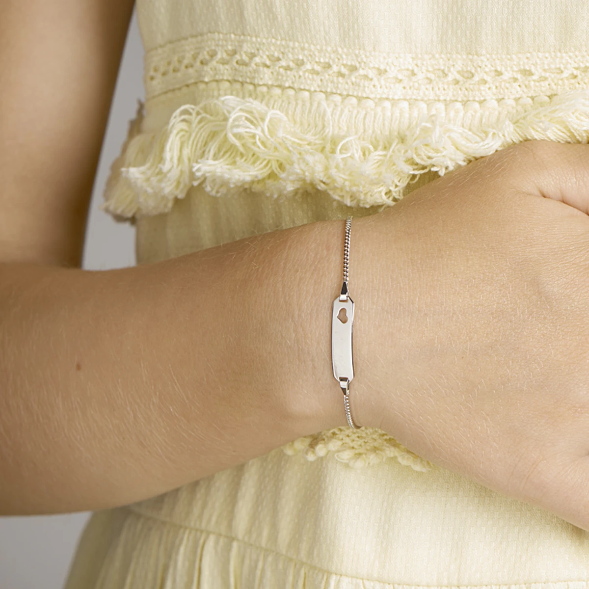 graveerarmband hart gourmette 4 zijdes geslepen plaat 5,0 mm 14K witgoud