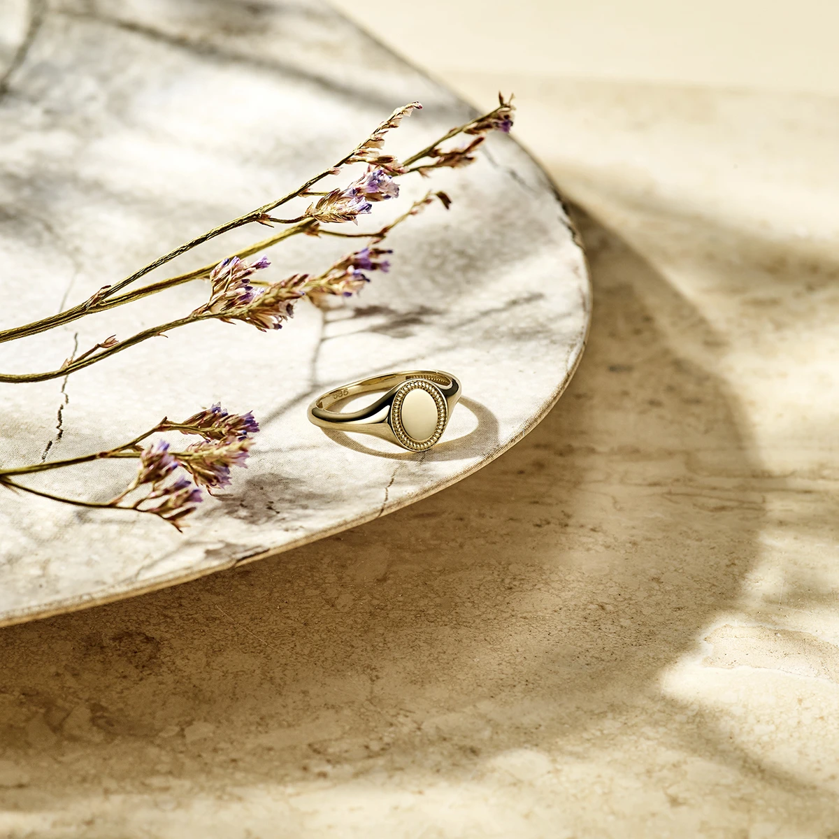 graveerring 14K geelgoud