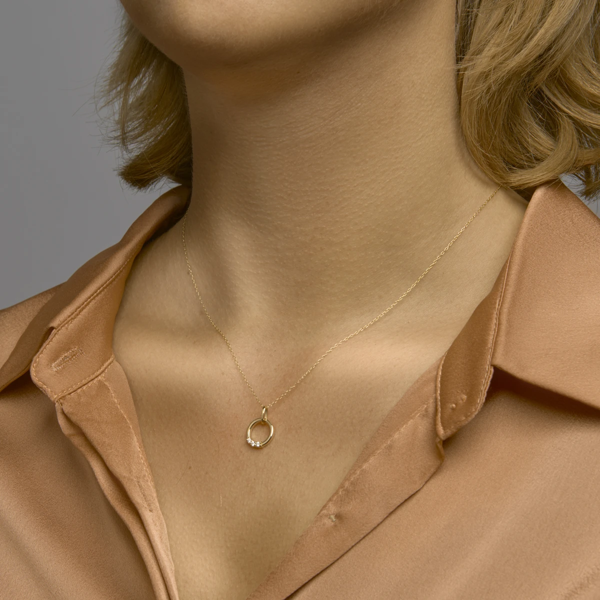 hanger diamant 0.09ct h si 14K geelgoud