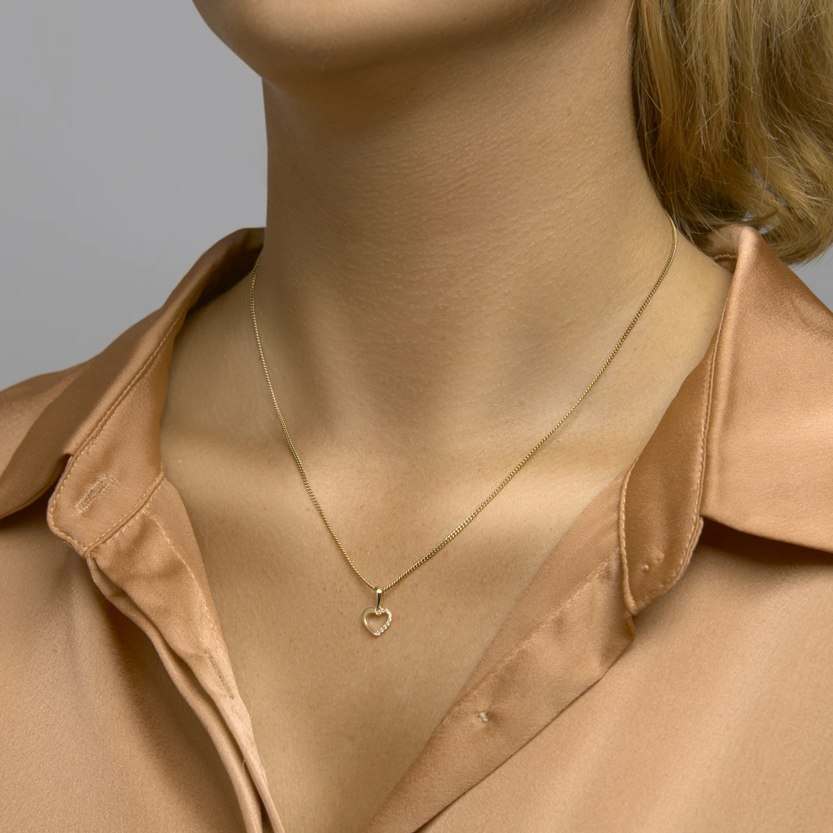 hanger hart zirkonia 14K geelgoud