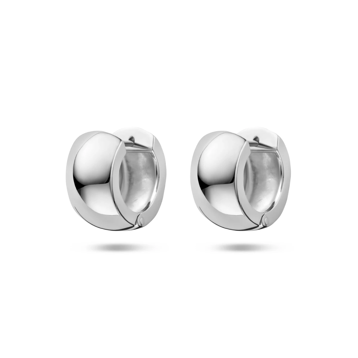 klapoorringen bol 17 mm zilver wit