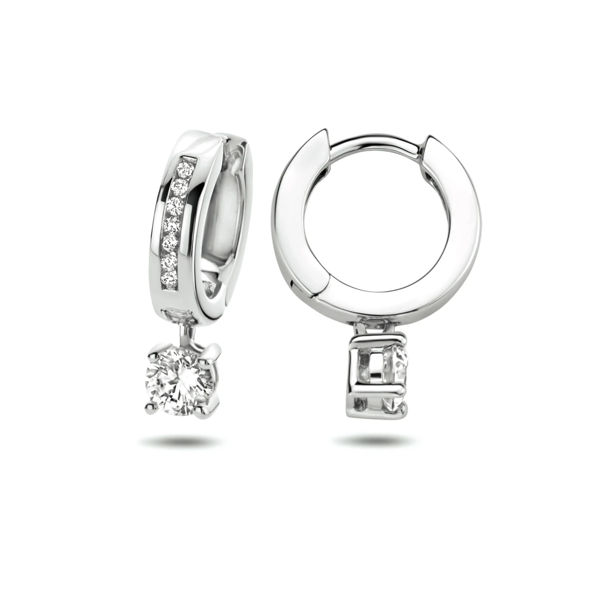 klapoorringen zirkonia zilver gerhodineerd