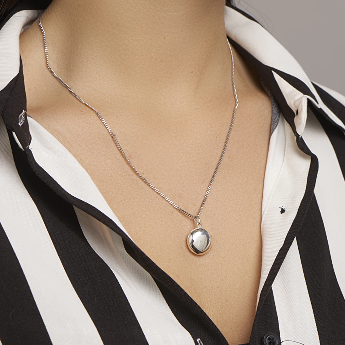 medaillon 15,5 mm zilver wit