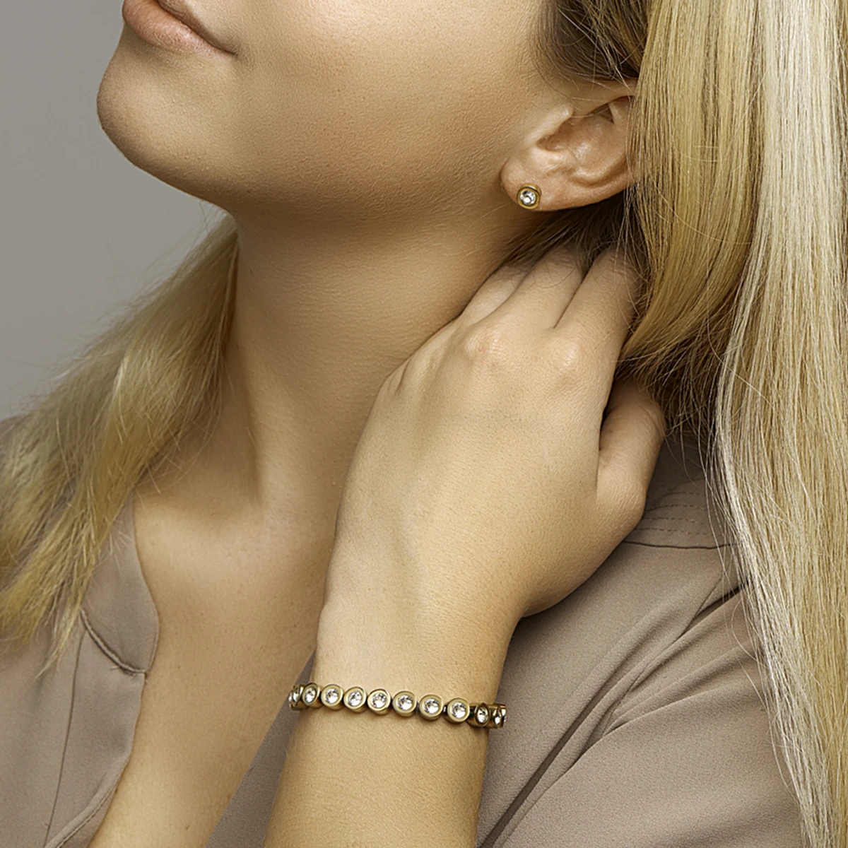 oorknoppen strass 7 mm edelstaal