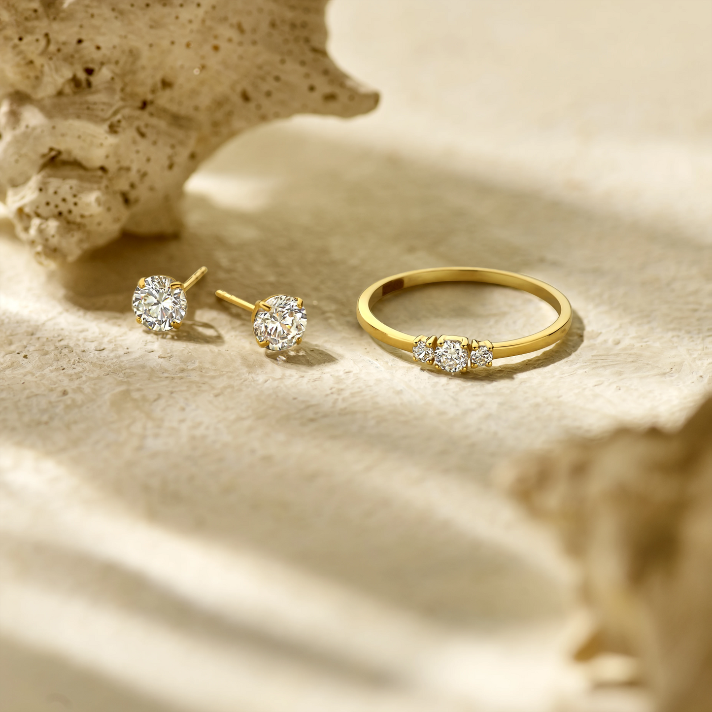 oorknoppen zirkonia 14K geelgoud