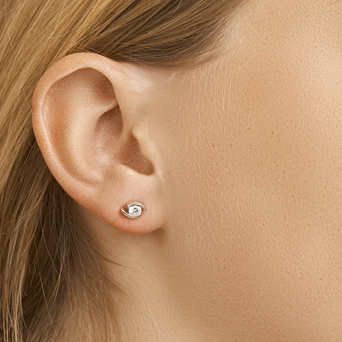 oorknoppen zirkonia zilver gerhodineerd