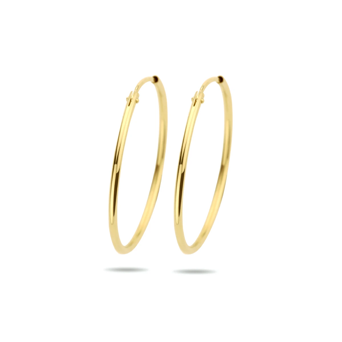 oorringen 1,5 mm ronde buis 14K geelgoud