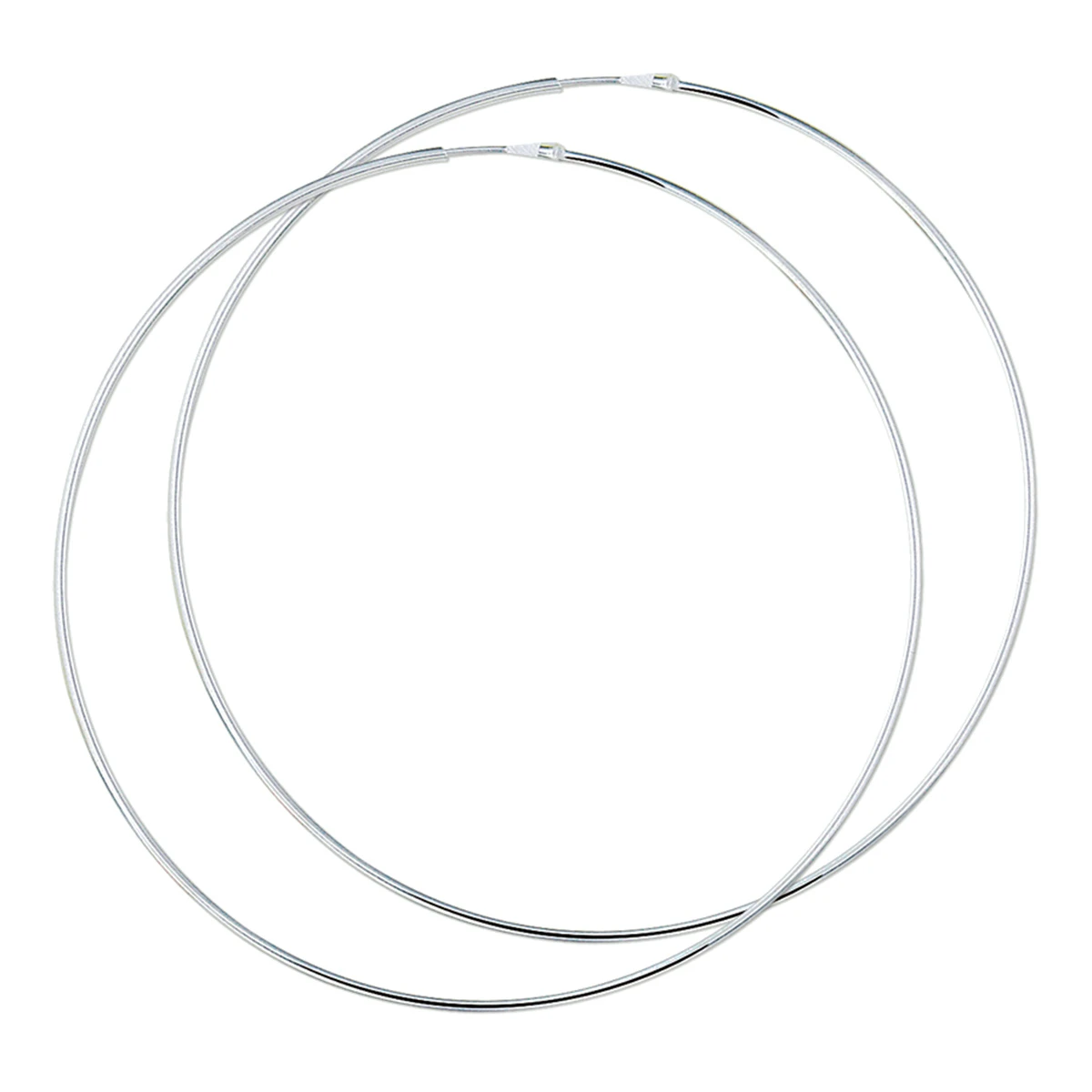 oorringen 1,5 mm ronde buis zilver wit