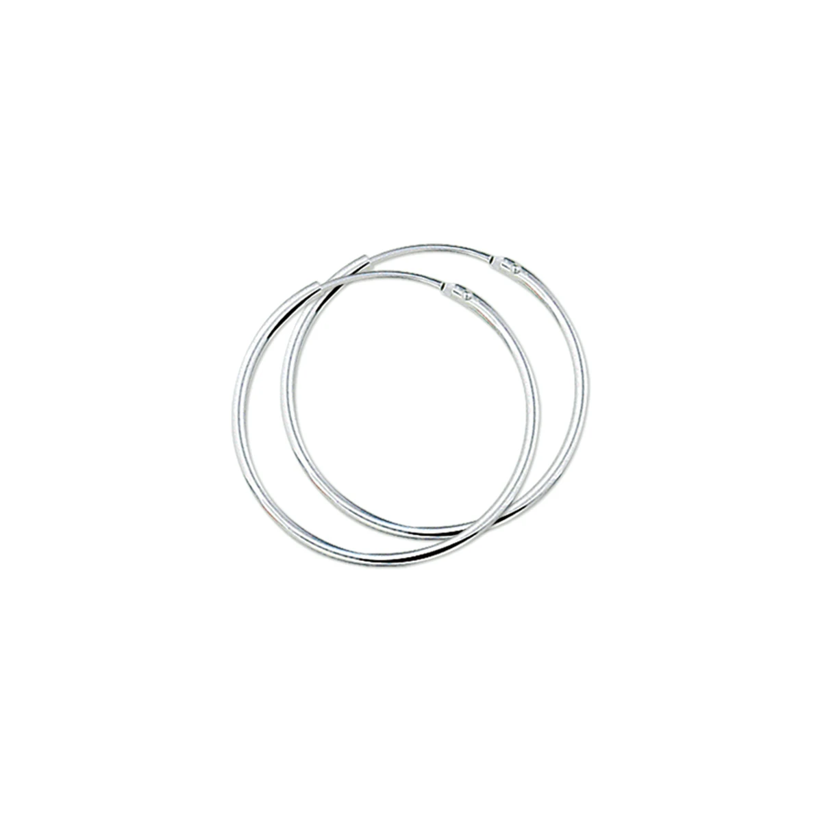 oorringen 1,5 mm ronde buis zilver wit