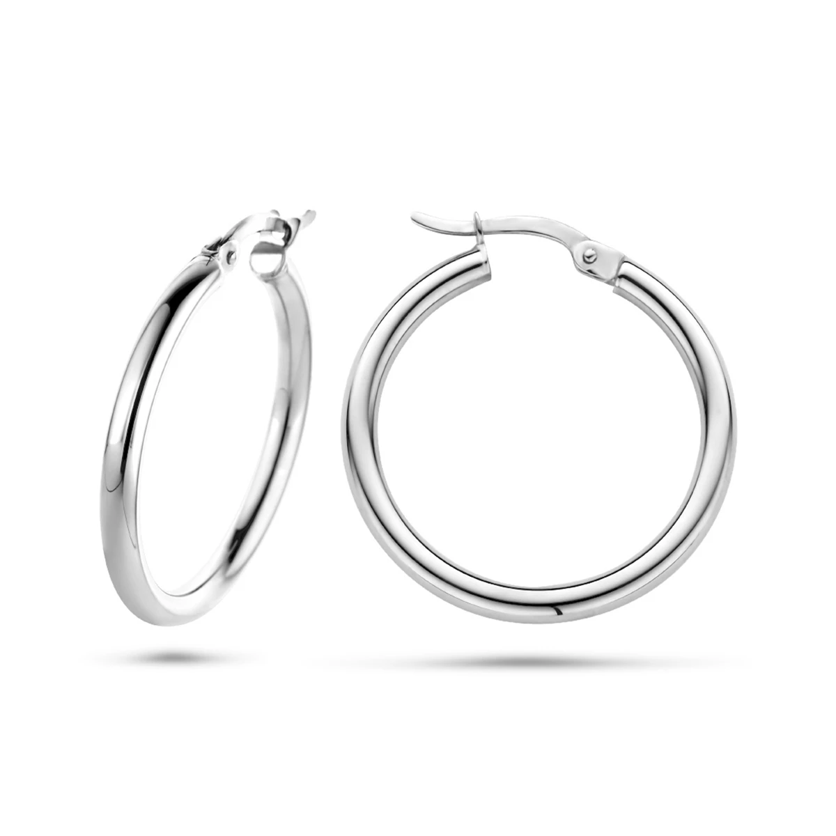 oorringen 2,5 mm ronde buis 14K witgoud