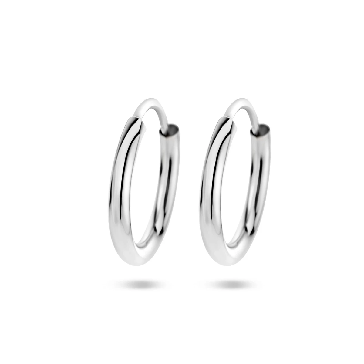 oorringen ronde buis zilver gerhodineerd