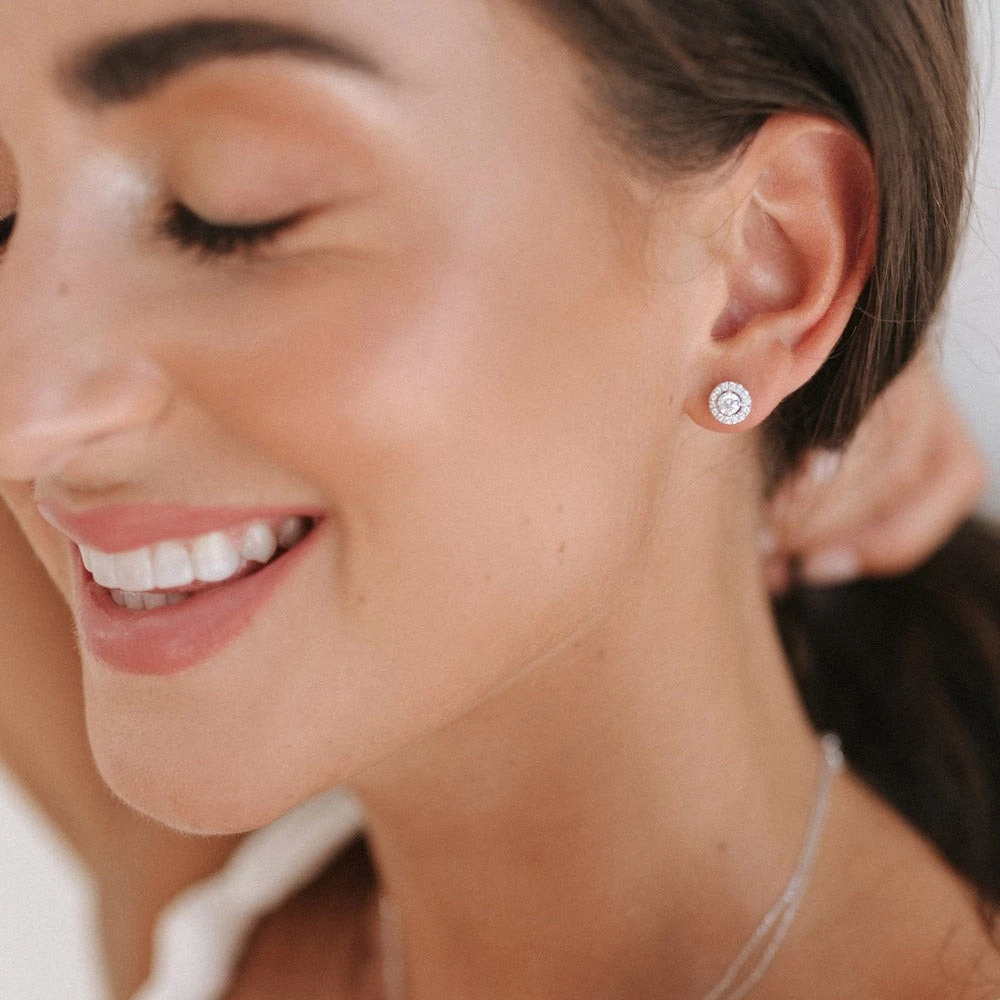 Oorstekers Emma 0,60 crt. witgoud