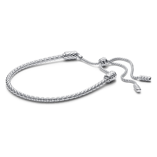 Pandora Moments schuifarmband met studded schakels