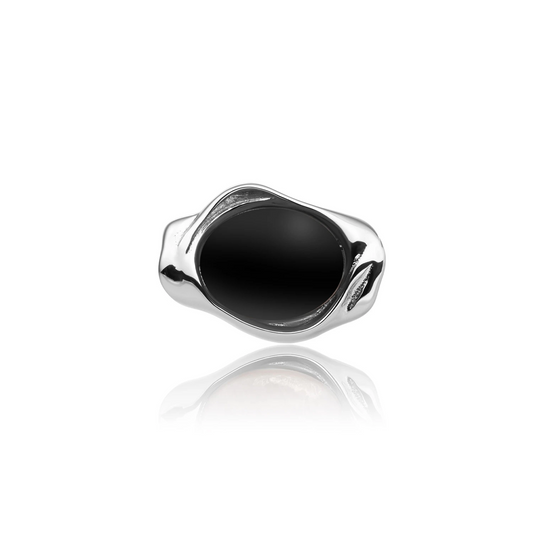 Pendant | Onyx Flow Amulet - Silver