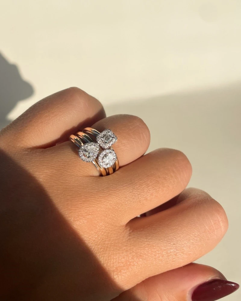 Ring bicolor briljant 0.32 crt. Maat 56