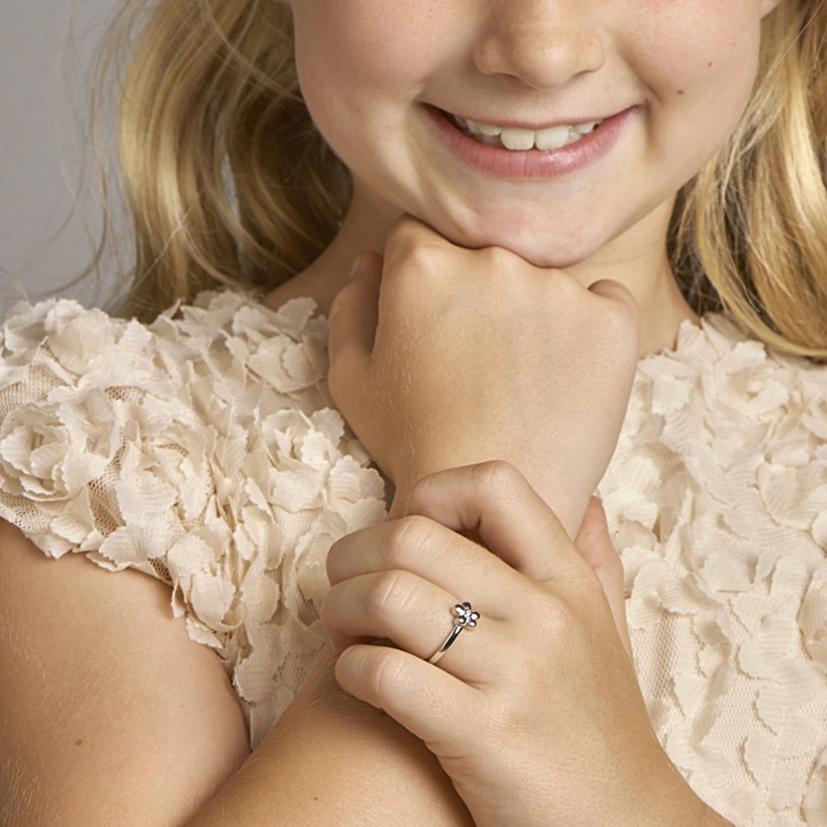 ring bloem zirkonia zilver gerhodineerd