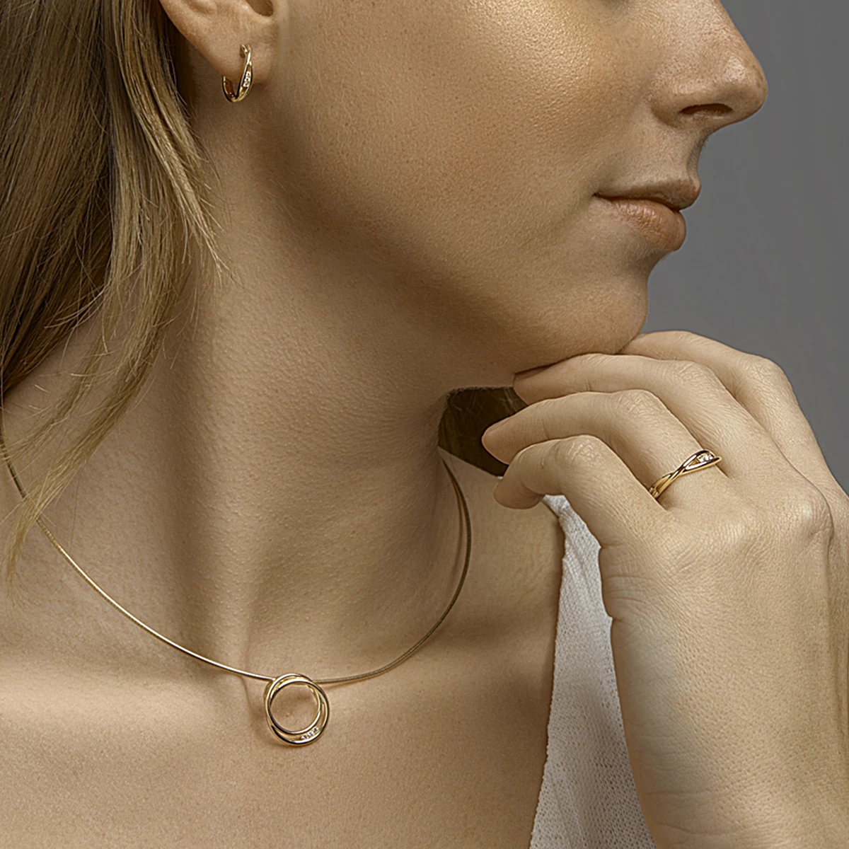 ring diamant 0.06ct h si 14K geelgoud