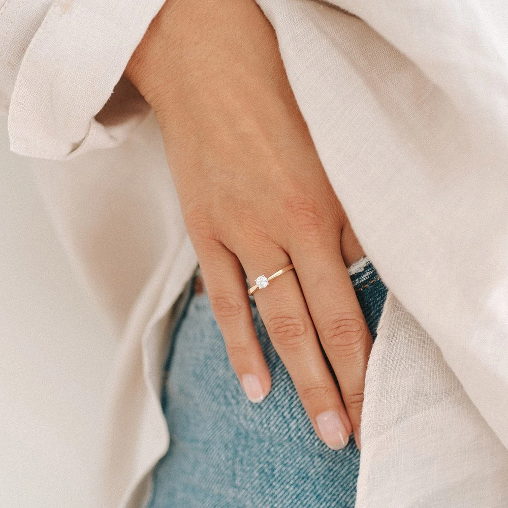 Ring Olivia 0,30 crt. geelgoud Maat 49