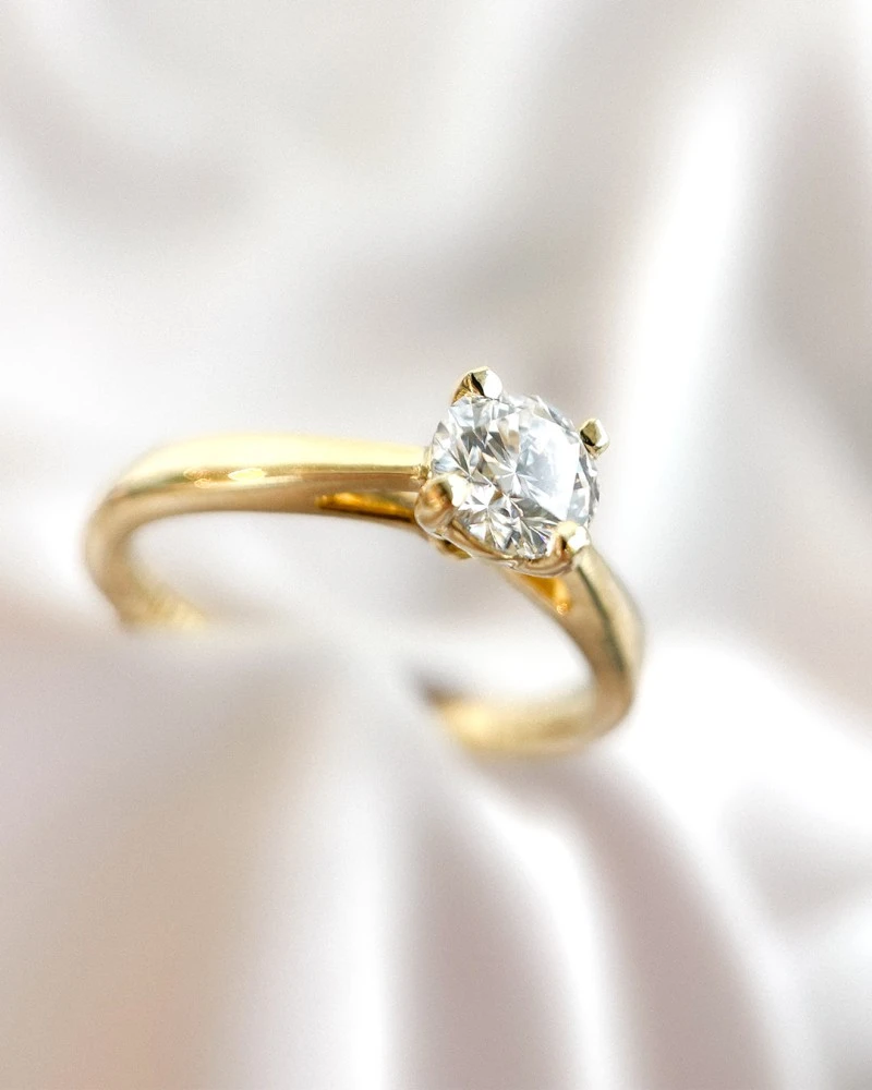 Ring Olivia 0,75 crt. geelgoud Maat 49