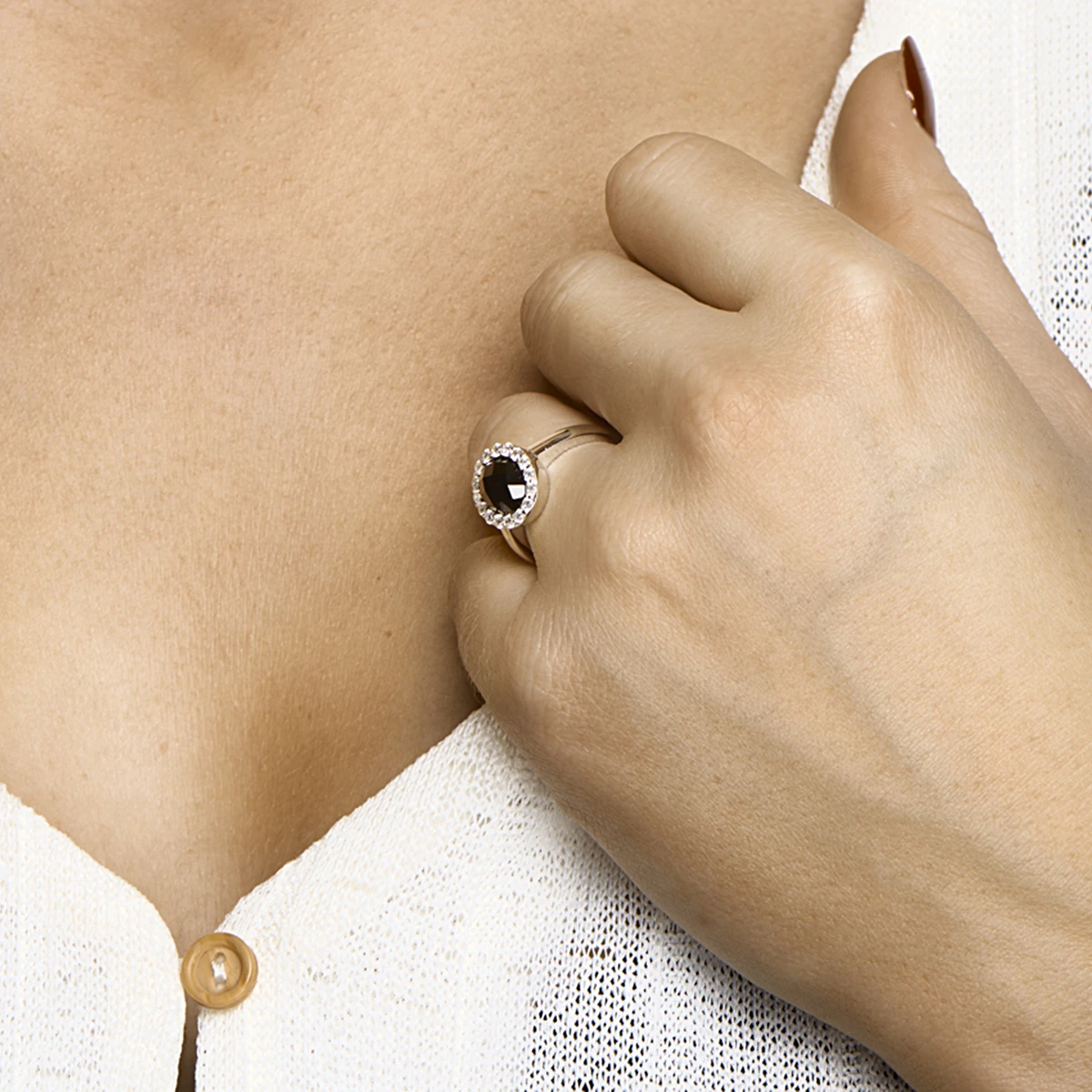 ring onyx en zirkonia zilver gerhodineerd