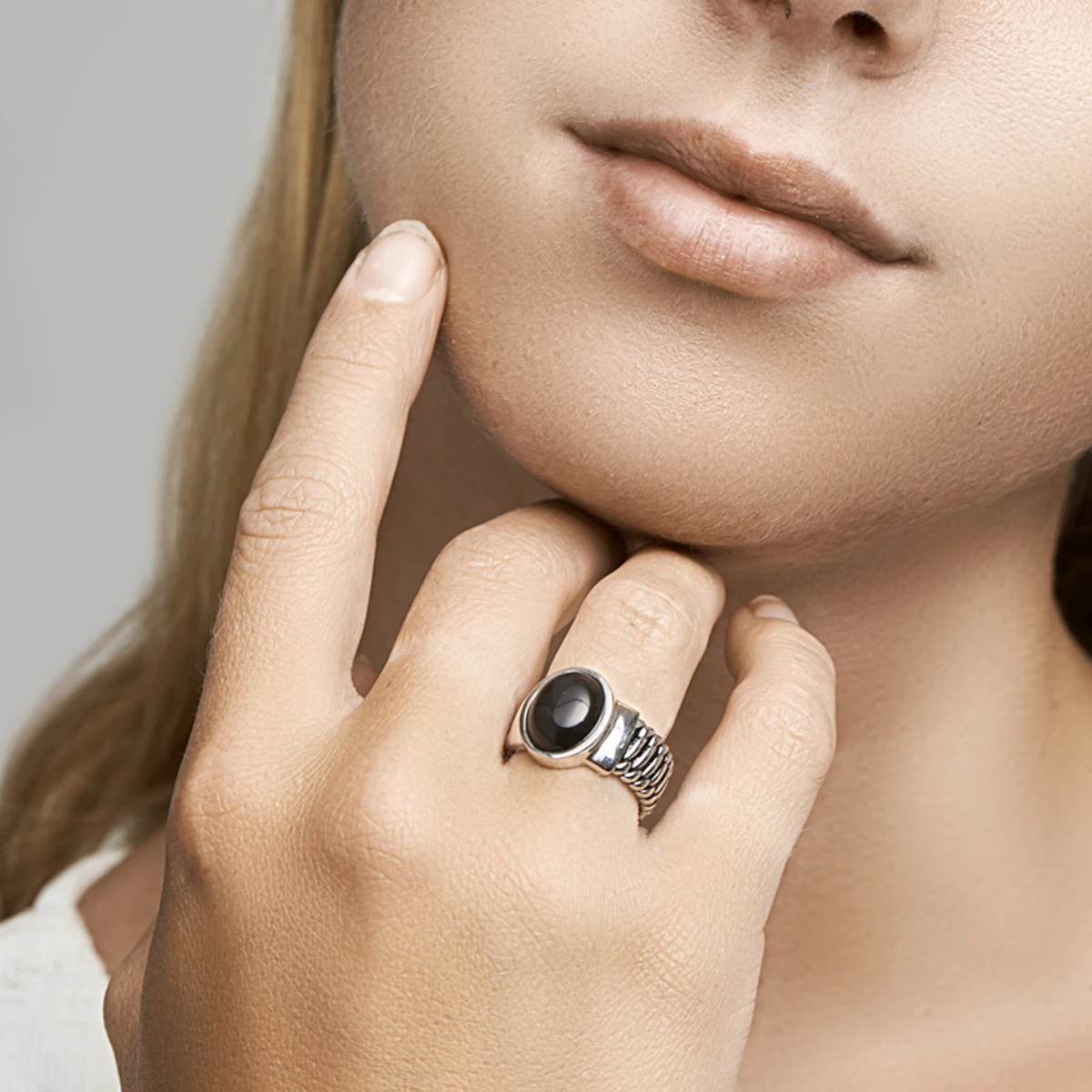 ring oxi en onyx zilver geoxideerd