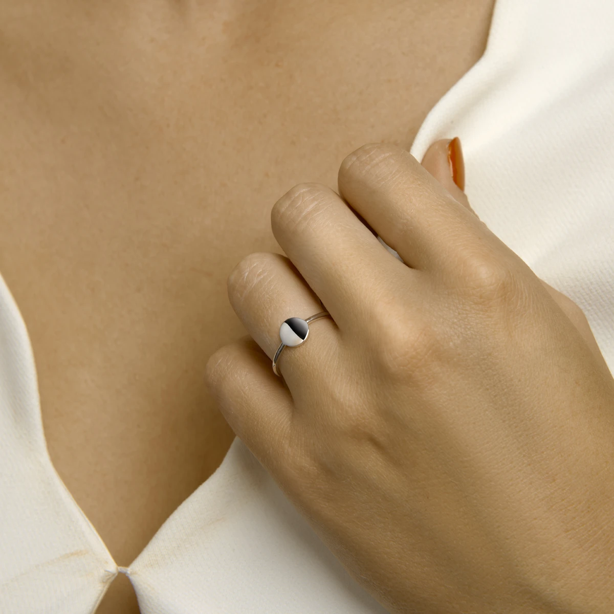 ring rondje zilver gerhodineerd
