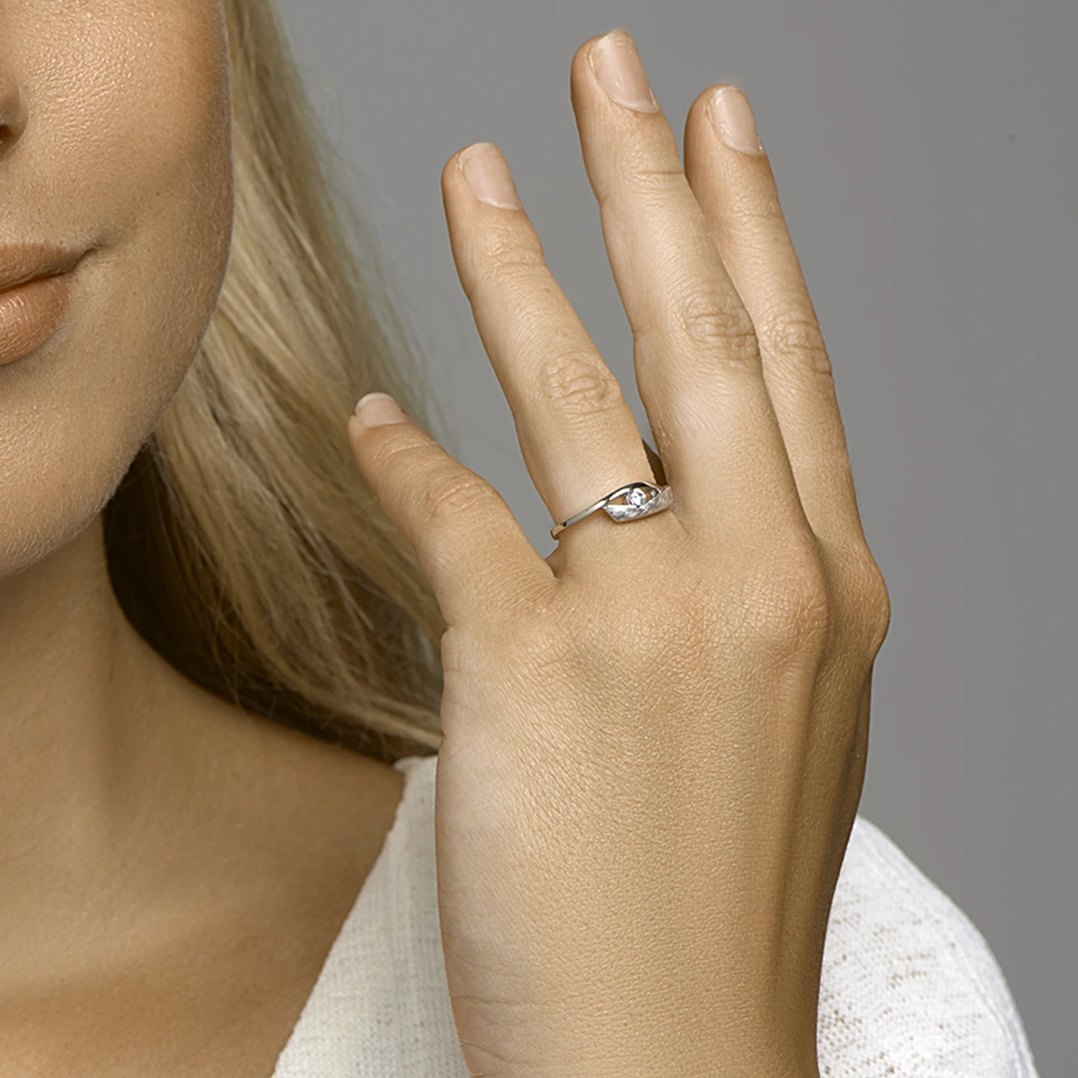 ring zirkonia poli/mat zilver gerhodineerd