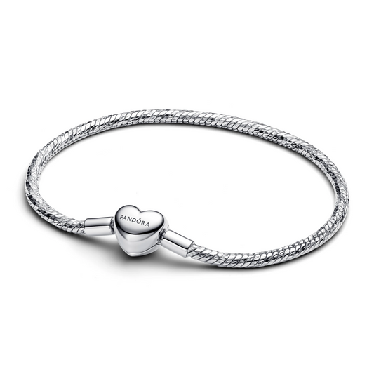 Snake-chain armband met facet geslepen schakels en hartsluiting